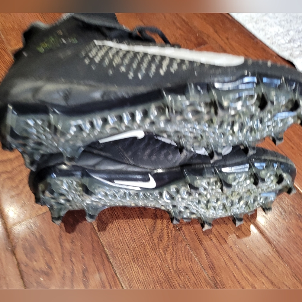 Men's nike Alpha menace pro 2 football cleats